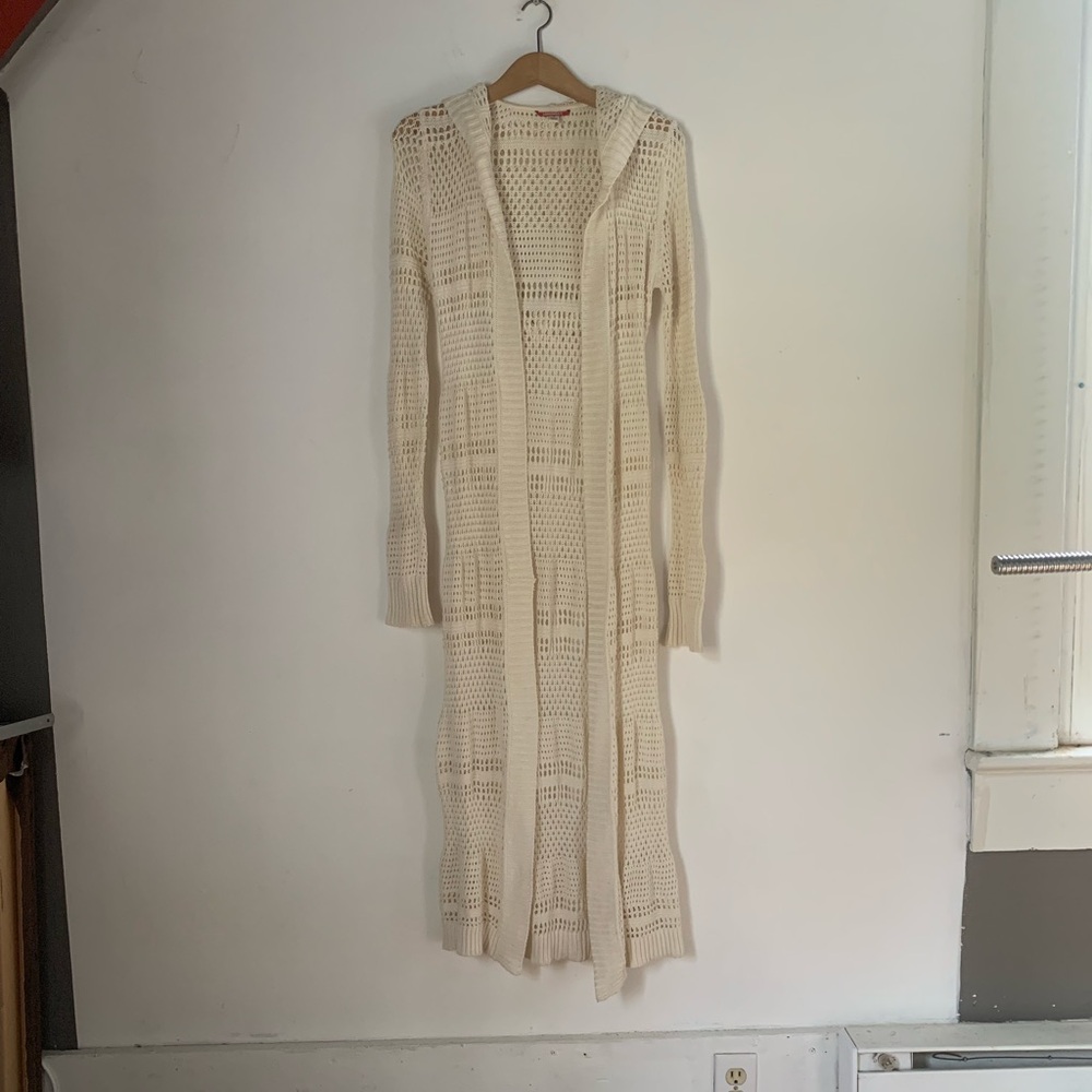 Vintage Y2K cream crochet hooded maxi cardigan